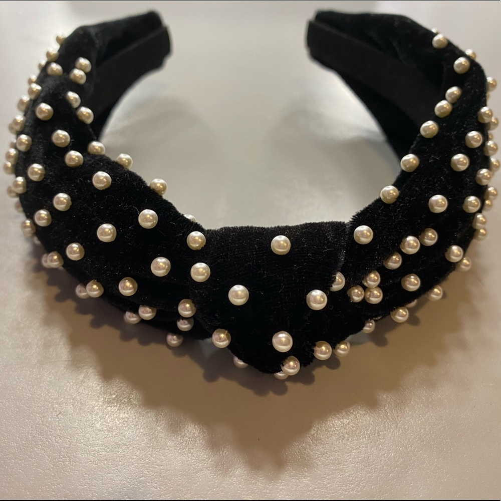 Faux Pearl Knotted Velvet Headband